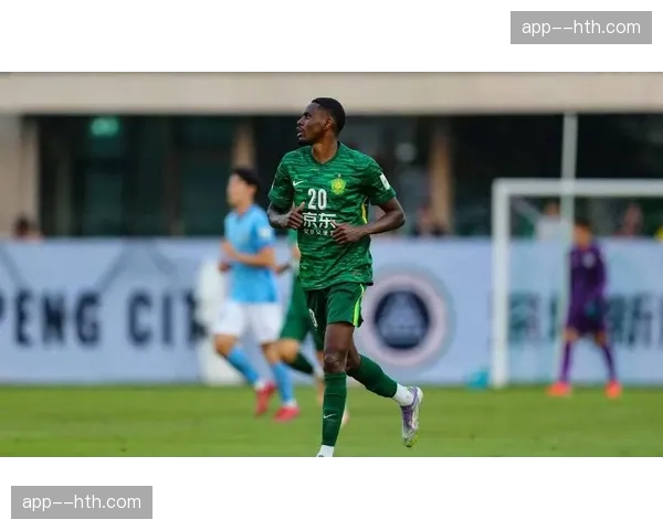 拉莫斯防守选位精准干净 国安后防领袖气质初显